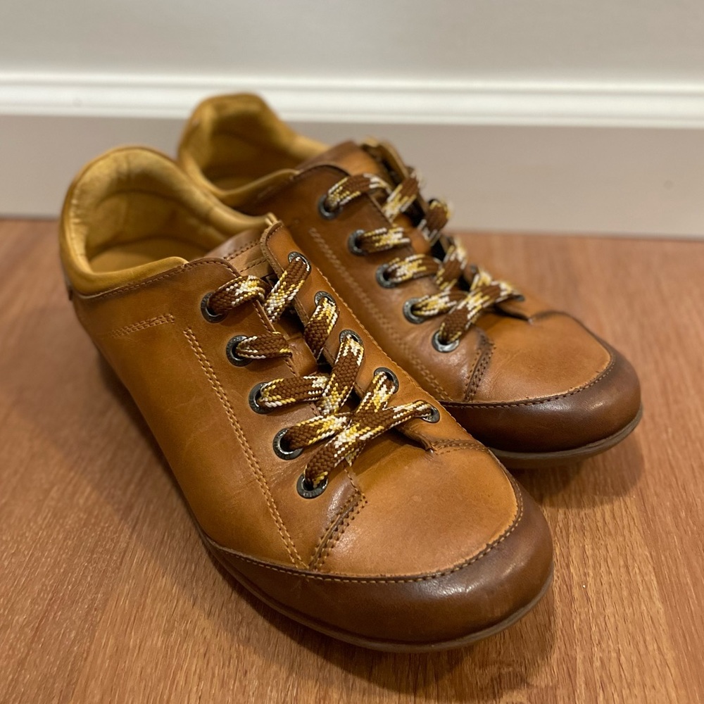 🆕wob Pikolinos Lisboa lowtop, Sz 37, Brandy (brown)